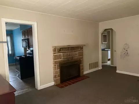 9470 Conklin Ave, Blue Ash, OH 45242 photo 7