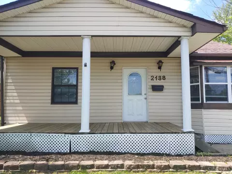 Exterior - 2138 N Bend Rd, Cincinnati, OH 45224 photo 3 of 5