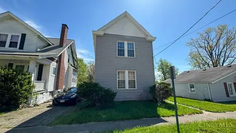 7702 Elizabeth St, Mount Healthy, OH 45231