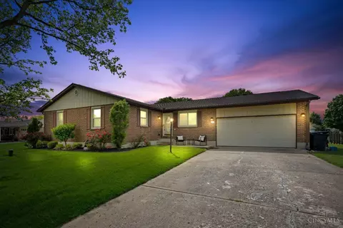 3009 Chickadee Dr, Hamilton, OH 45011