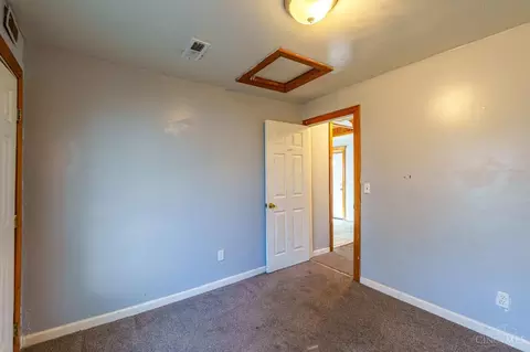 Bedroom - 6264 Simpson Ave, Cincinnati, OH 45224 photo 3 of 4