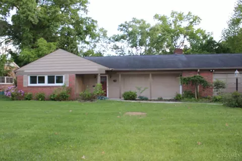 1289 Oak Knoll Dr, Cincinnati, OH 45224