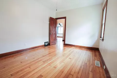 Bedroom - 408 Jefferson Ave, Reading, OH 45215 photo 2 of 6