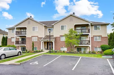 12080 Regency Run Ct #10, Cincinnati, OH 45240