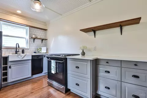 Kitchen - 6815 Roe St, Cincinnati, OH 45227 photo 1 of 2