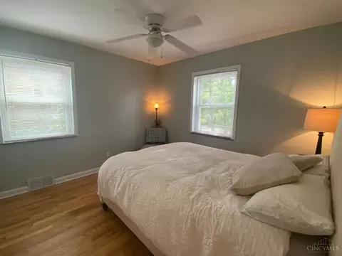 Bedroom - 8633 Melody Ln, Cincinnati, OH 45231 photo 2 of 6