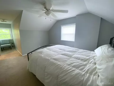 Bedroom - 8633 Melody Ln, Cincinnati, OH 45231 photo 5 of 6