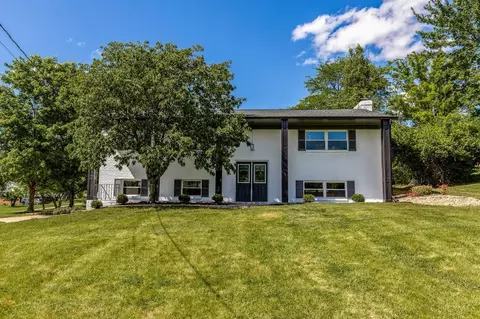 7080 Ravenwood Dr, West Chester, OH 45069