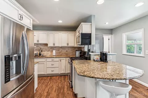 Kitchen - 781 Crowden Dr, Cincinnati, OH 45224 photo 3 of 4