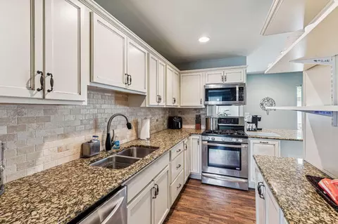 Kitchen - 781 Crowden Dr, Cincinnati, OH 45224 photo 1 of 4