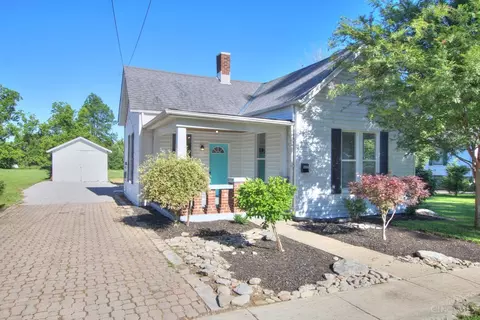 127 West St, Bethel, OH 45106