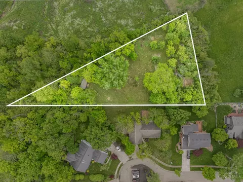 7746 Woodside Ct, Maineville, OH 45039 photo 41