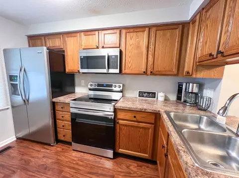 4651 Northridge Dr, Batavia, OH 45103 photo 4