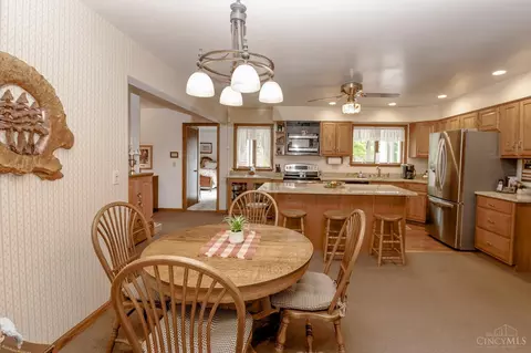 Dining - 9625 Dick Rd, Harrison, OH 45030 photo 3 of 4