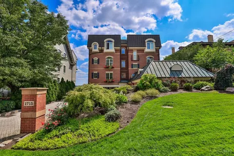 1715 Mcmillan Ave #2, Cincinnati, OH 45206