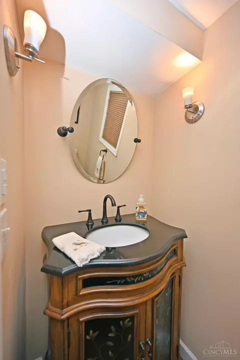 6336 Vistaridge Ln, Cincinnati, OH 45227 photo 7