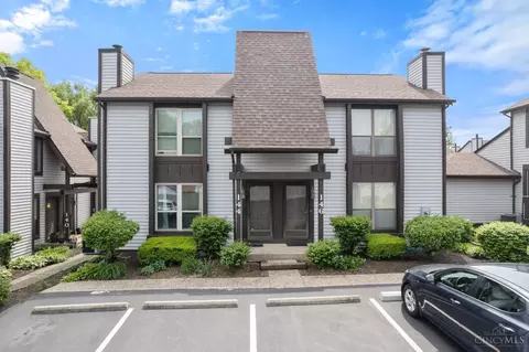 144 Stillmeadow Dr, Cincinnati, OH 45245