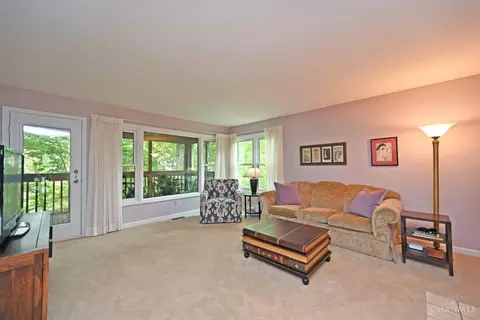 Living - 7933 Bar Harbor Dr, Cincinnati, OH 45255 photo 1 of 6