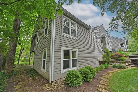 Exterior - 7933 Bar Harbor Dr, Cincinnati, OH 45255 photo 14 of 14