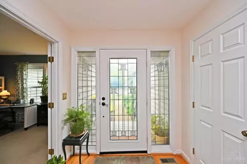 Entry Way - 7933 Bar Harbor Dr, Cincinnati, OH 45255 photo 1 of 1