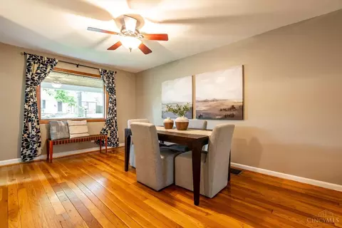 Dining - 6975 Bramble Hill Dr, Mariemont, OH 45227 photo 1 of 3