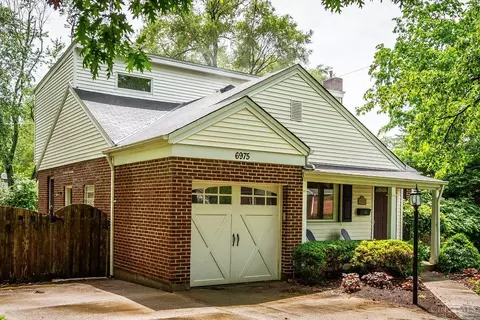Exterior - 6975 Bramble Hill Dr, Mariemont, OH 45227 photo 3 of 8