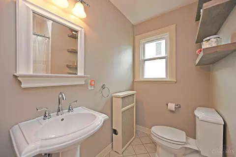 1017 Omar Pl, Cincinnati, OH 45208 photo 22