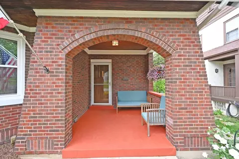 1017 Omar Pl, Cincinnati, OH 45208 photo 2