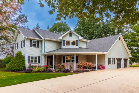 135 Shaker Run Rd, Peebles, OH 45660