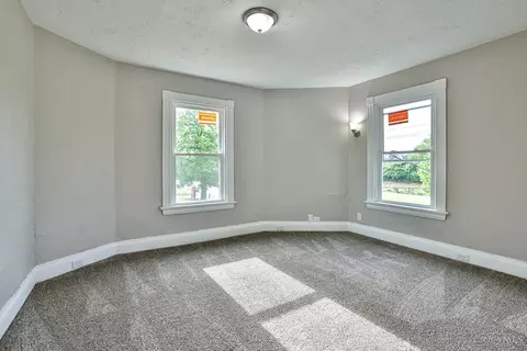 1758 Brewster, Cincinnati, OH 45207 photo 36