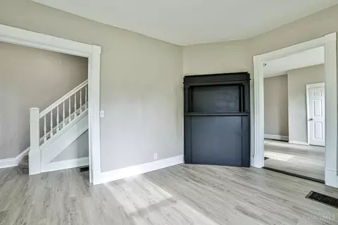 1758 Brewster, Cincinnati, OH 45207 photo 27