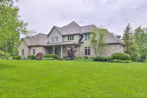 3323 Wilmington Rd, Lebanon, OH 45036