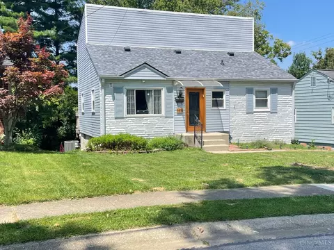 6855 Esther Ln, Madeira, OH 45243