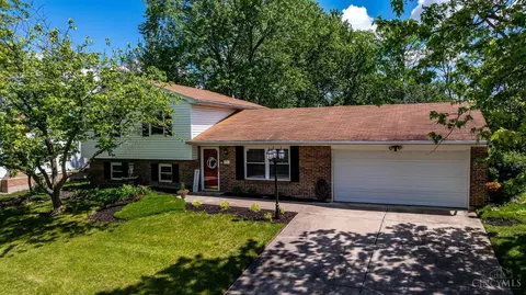 2966 Kleeman Rd, Cincinnati, OH 45211