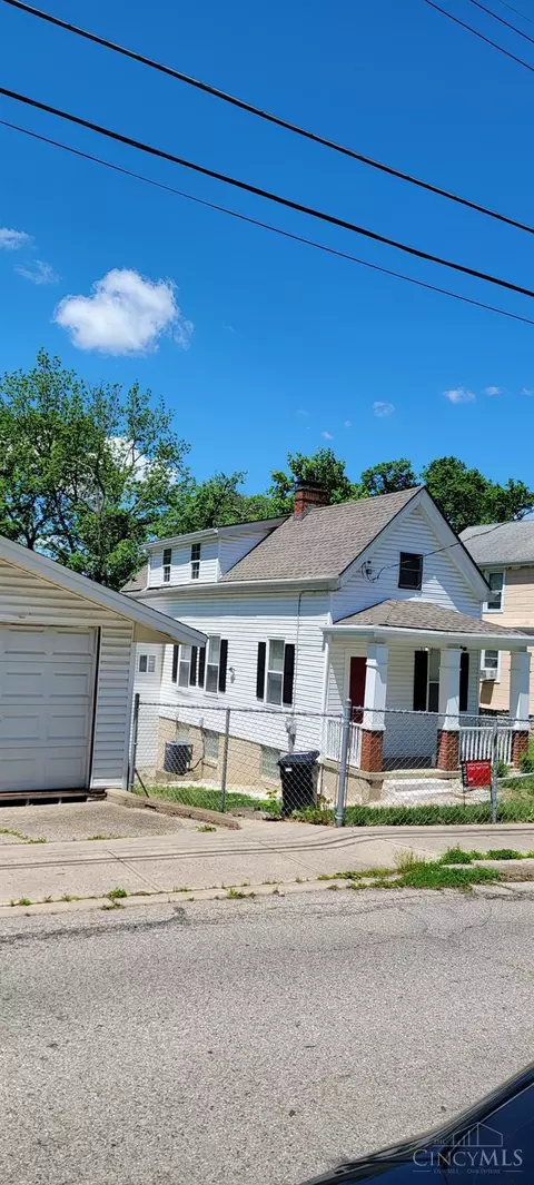 2339 Iroll Ave, Cincinnati, OH 45225