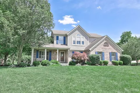 6936 Man O War Ln, Mason, OH 45040