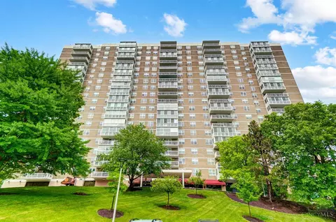 2444 Madison Rd #712, Cincinnati, OH 45208