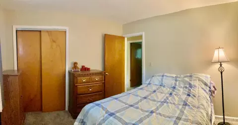 Bedroom - 8670 Koszo Dr, Cincinnati, OH 45255 photo 4 of 7