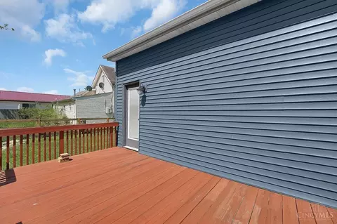 Exterior - 406 Main St, Blanchester, OH 45107 photo 4 of 9