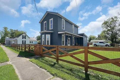 406 Main St, Blanchester, OH 45107