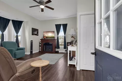 Entry Way - 406 Main St, Blanchester, OH 45107 photo 1 of 1