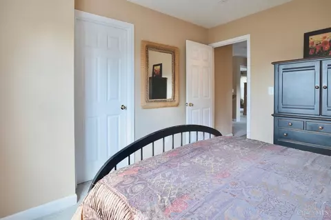 4277 N Gensen Loop, Cincinnati, OH 45245 photo 21