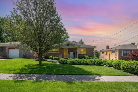 3641 Twinview Dr, Colerain Twp, OH 45247