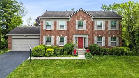 827 Wingate Dr, Cincinnati, OH 45245
