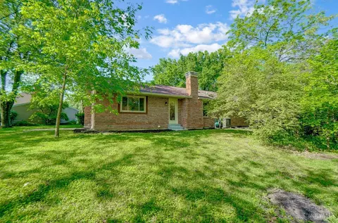 Exterior - 8534 Pond Ridge Dr, Maineville, OH 45039 photo 8 of 16
