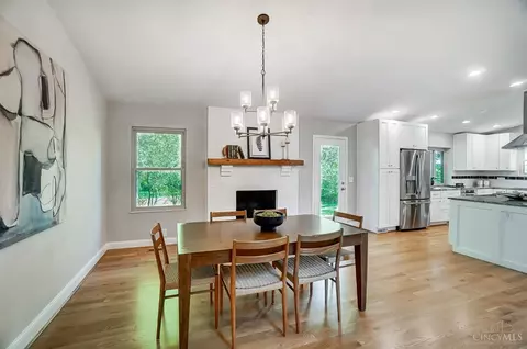 Dining - 8534 Pond Ridge Dr, Maineville, OH 45039 photo 2 of 4