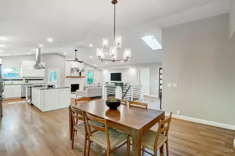 Dining - 8534 Pond Ridge Dr, Maineville, OH 45039 photo 3 of 4