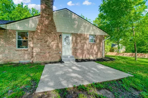 Exterior - 8534 Pond Ridge Dr, Maineville, OH 45039 photo 12 of 16