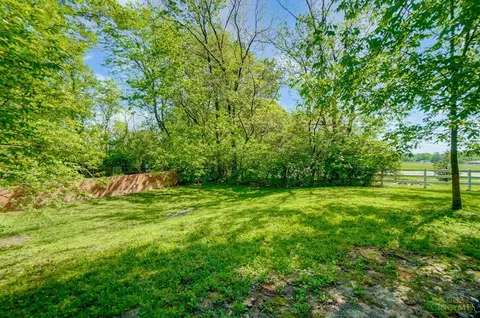 Exterior - 8534 Pond Ridge Dr, Maineville, OH 45039 photo 16 of 16
