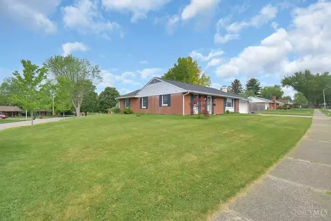 3249 Powhattan Pl, Kettering, OH 45420 photo 4